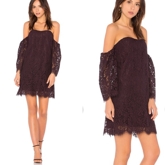 cupcakes & cashmere Dresses & Skirts - 🆕 cupcakes & cashmere lace off shoulder